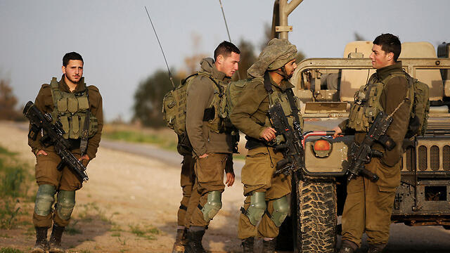 IDF forces near the Gaza border