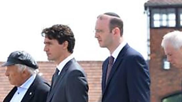 Rabbi Scheier (2nd right) with Canadian PM Trudeau (2nd left)