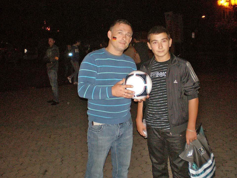 Андрей с сыном. Фото предоставлено семьей (Фото: семейный архив) Андрей с сыном. Фото предоставлено семьей