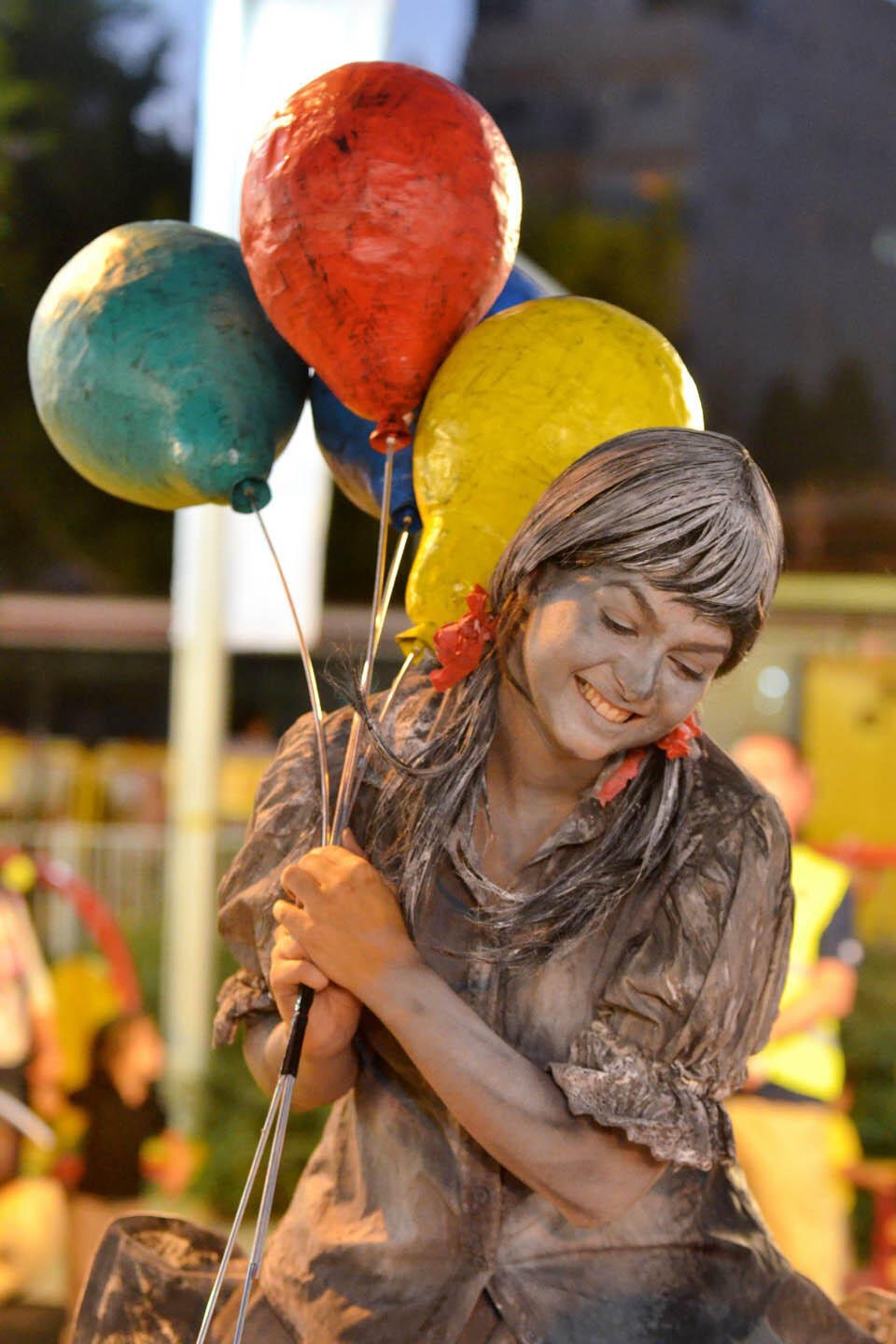 Персонаж из "Повести о пяти шарах" Фото: Цви Рабинович, пресс-служба "Рош Хуцот"