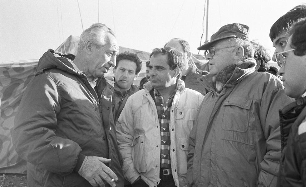 With Shimon Peres, L