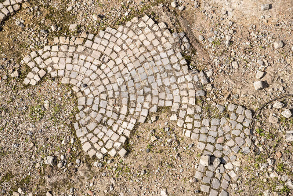 Древняя каменная кладка (Фото: Макс Шамота) Древняя каменная кладка