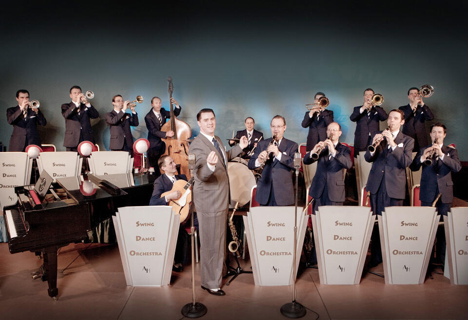 Андрей Хермлин и Swing Dance Orchestra Фото: Uwe Hauthnullnull Андрей Хермлин и Swing Dance Orchestra Фото: Uwe Hauth