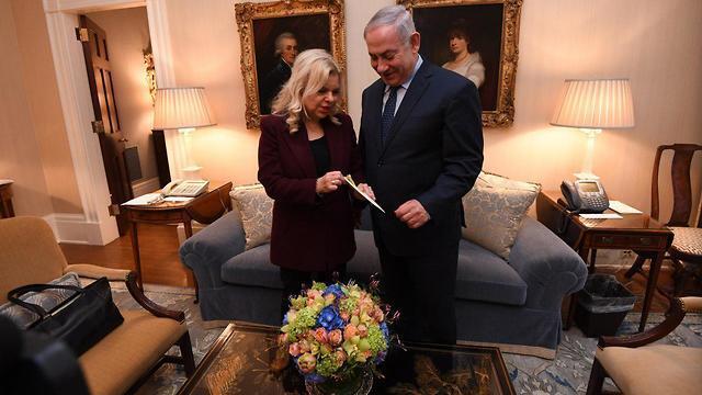 Netanyahu and his wife in Washington, Sunday