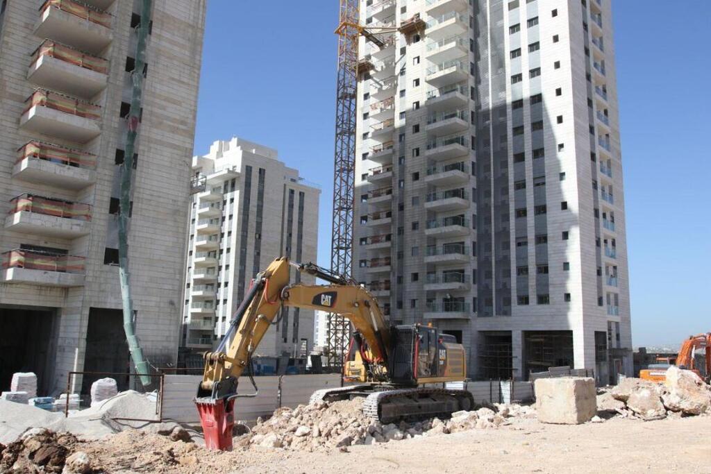 Строительство жилья. Фото: Ави Муалем (צילום: אבי מועלם) Строительство жилья. Фото: Ави Муалем