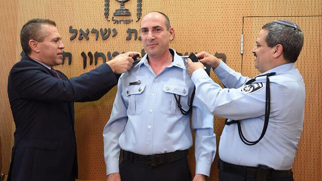 Гилад Эрдан, Игаль Бен-Шалом и Рони Альшейх. Фото: пресс-служба полиции