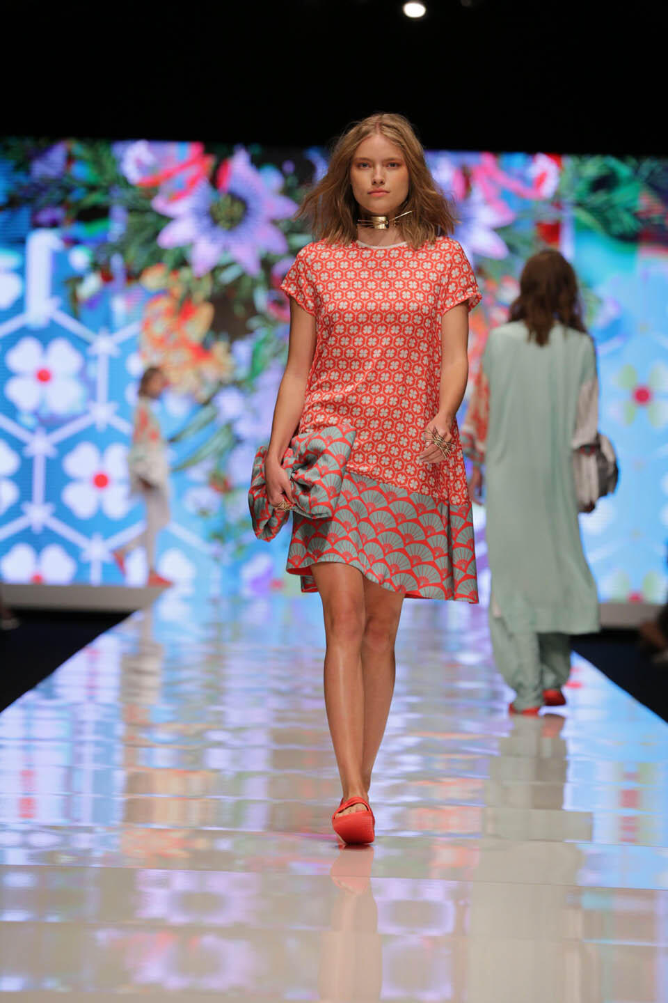 Показ Лары Росновски. Фото: Ави Вальдман (фото Ави Вальдман) Показ Лары Росновски. Фото: Ави Вальдман