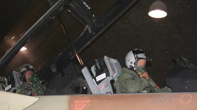 На снимке: Перед вылетом на задание. Фото: Пресс-служба ЦАХАЛа