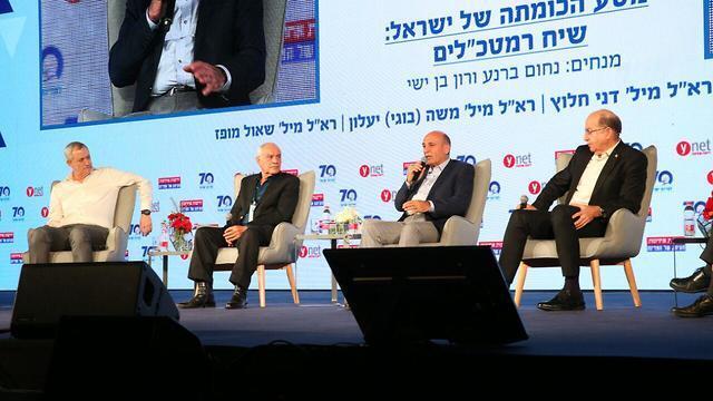 Former IDF chiefs Gantz, Halutz, Mofaz and Ya'alon