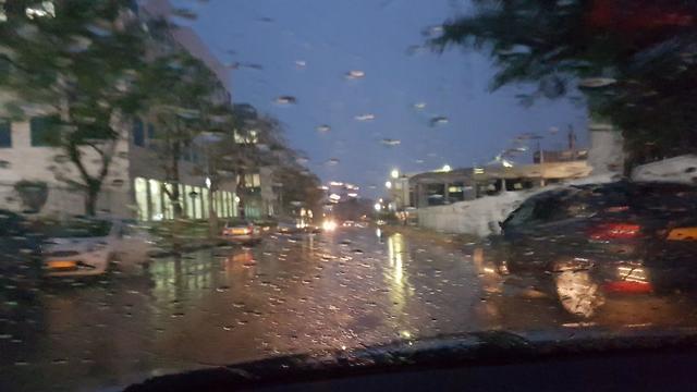 Дождь в Ришон ле-Ционе, 27 марта 2018 годаnullnull Дождь в Ришон ле-Ционе, 27 марта 2018 года