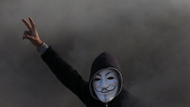 Saturday's clashes at the Gaza border (צילום: EPA) Saturday's clashes at the Gaza border