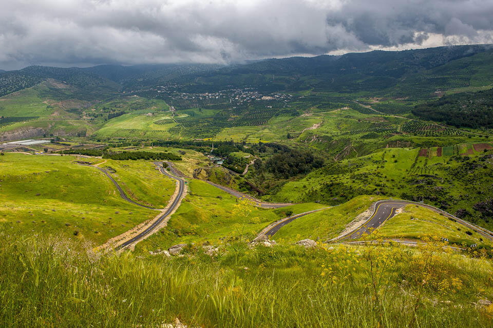 Мером Голан