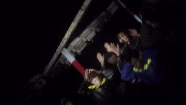 Задержание "рыбаков". Фото: пресс-служба ЦАХАЛа (צילום: דובר צה"ל) Задержание "рыбаков". Фото: пресс-служба ЦАХАЛа