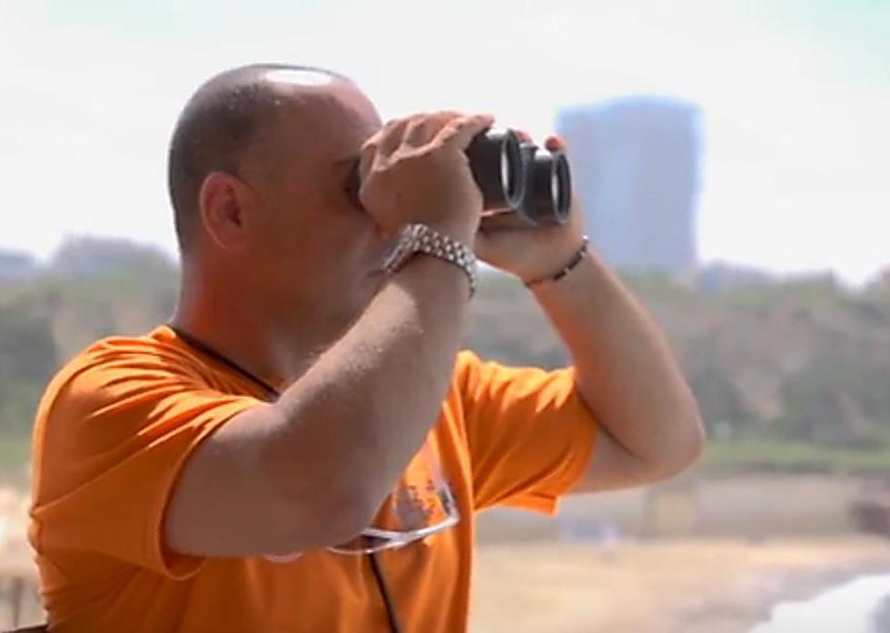 Спасатель Зори Сасо. Фото: Эли Даса (צילום: אלי דסה) Спасатель Зори Сасо. Фото: Эли Даса