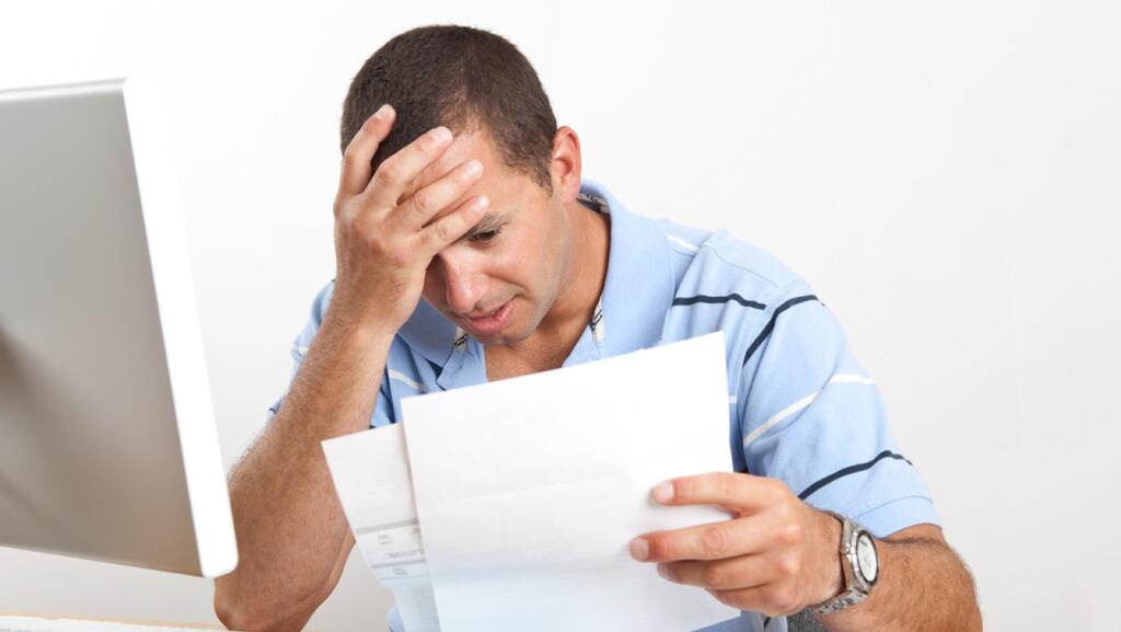 Счета пришли (Фото: shutterstock) אילוסטרציה: חשבונות