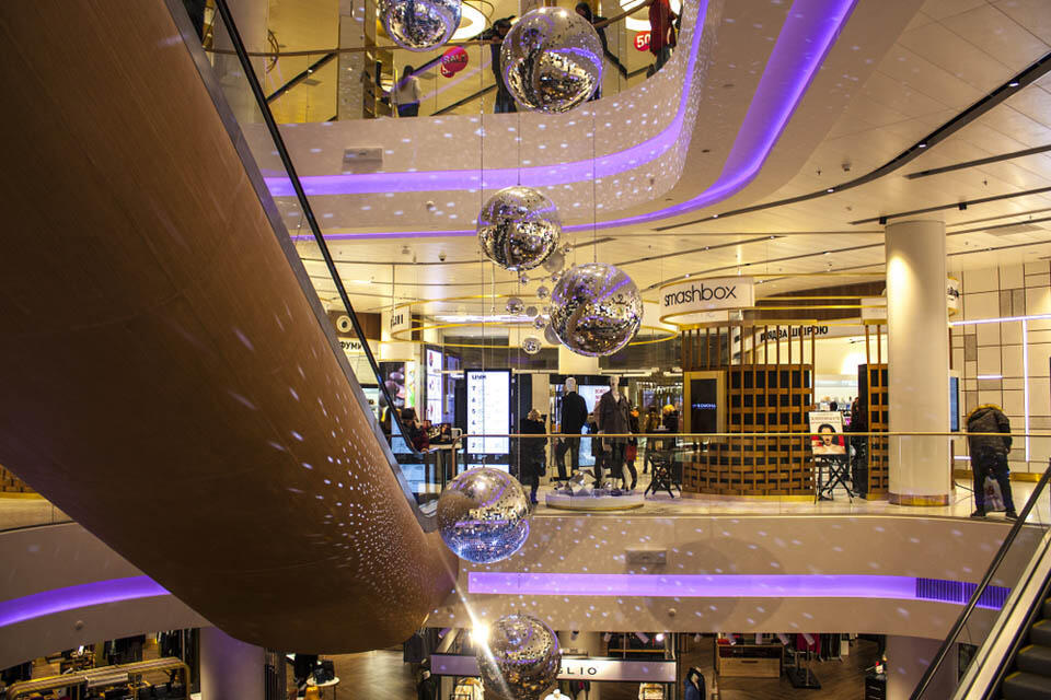 Новый ЦУМ, Фото: Shutterstock.com (Фото: Ноа Лави) Новый ЦУМ, Фото: Shutterstock.com