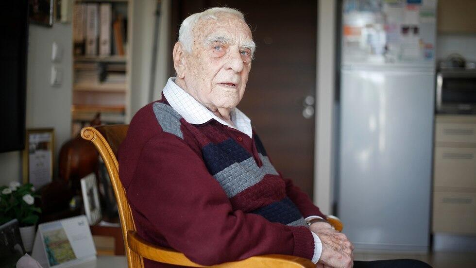 Baruch Shub (צילום: AP) Baruch Shub