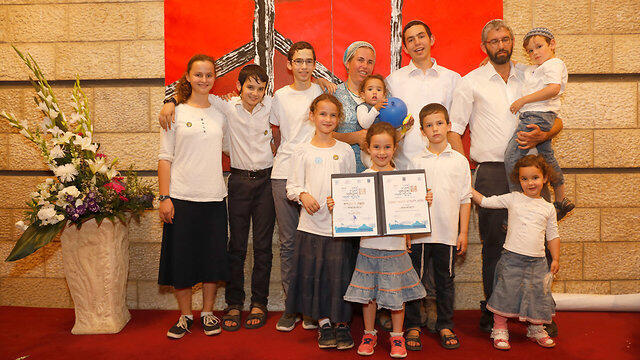 Вся семья победителя. Фото: Шауль Голан