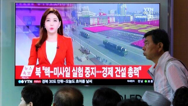 В Сеуле остановили трансляции, чтобы передать заявление лидера КНДР. Фото: АР