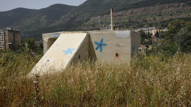 Бомбоубежище в Кирьят-Шмоне. Фото: Авиху Шапира