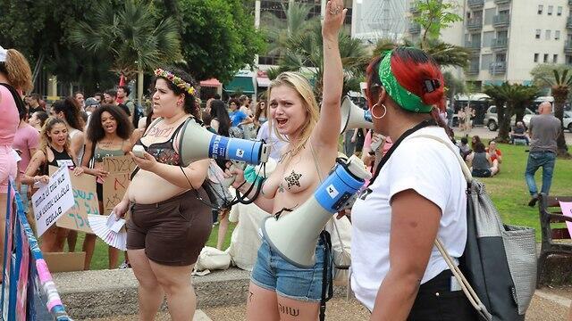 "Парад шлюх". Фото: Дана Копель (צילום: דנה קופל) "Парад шлюх". Фото: Дана Копель