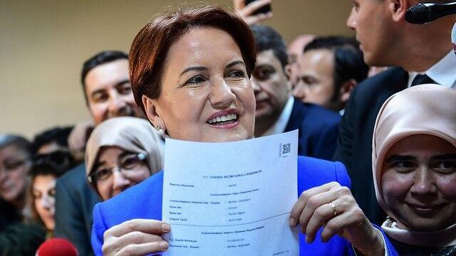 Кандидат на пост президента Турции Мерал Акшенер. Фото: AFP