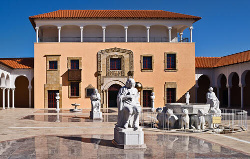 Музей Ралли в Кейсарии. Фото: shutterstock ( shutterstock) Музей Ралли в Кейсарии. Фото: shutterstock