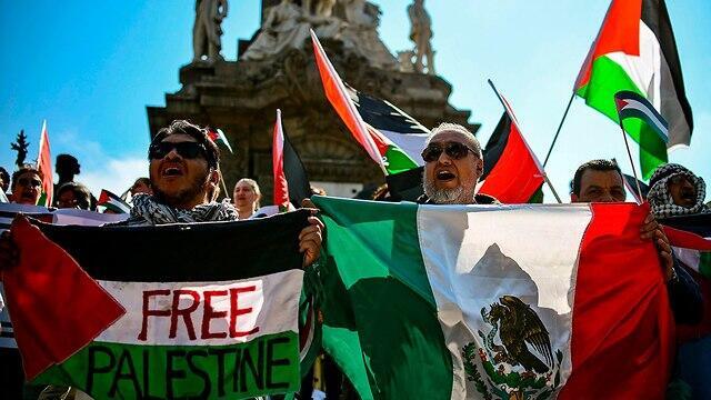 Demonstration in Mexico