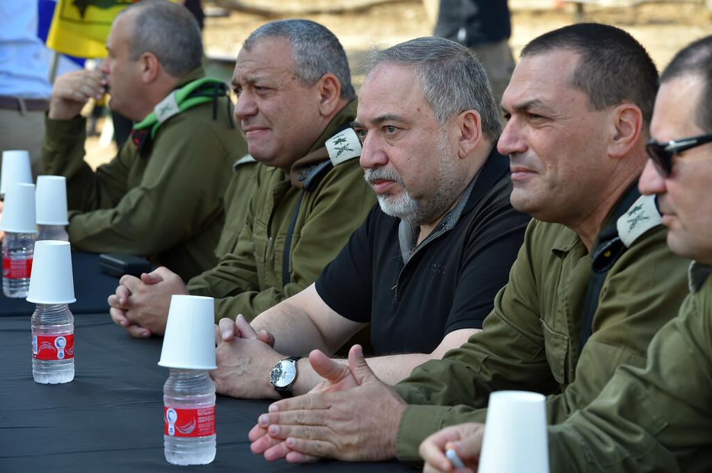 שר הביטחון אביגדור ליברמן ביקור ב אוגדת עזה