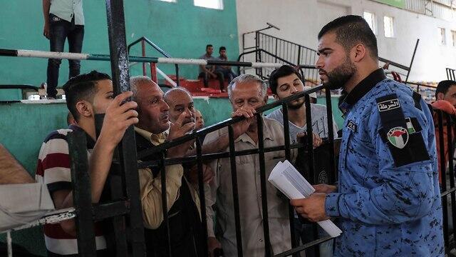 КПП Рафиах. Фото: AFP