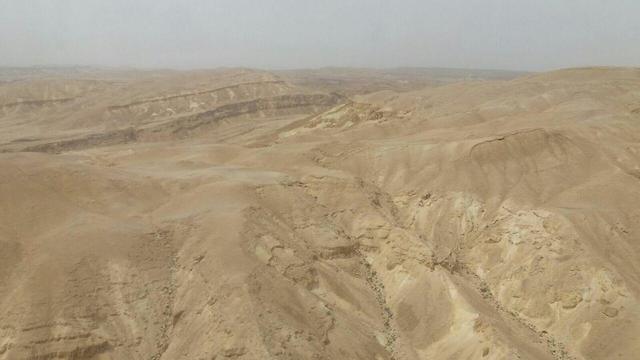 Район поисков. Фото: спасательный отряд района Хар ха-Негев (צילום: יחידת חילוץ הר נגב) Район поисков. Фото: спасательный отряд района Хар ха-Негев