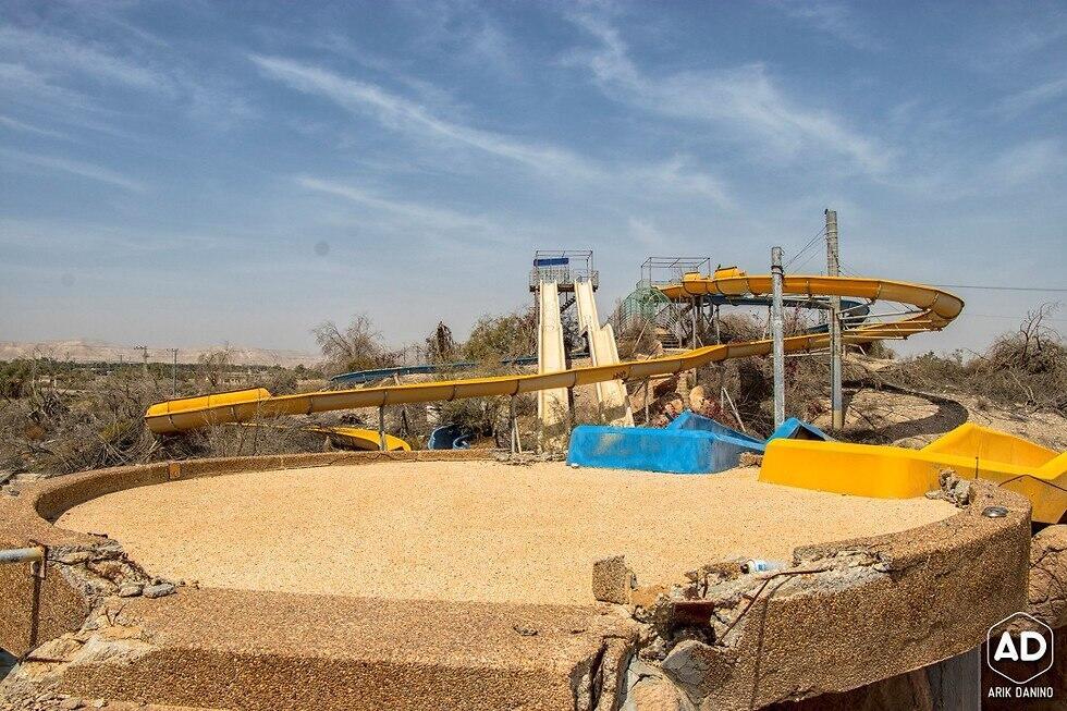 Заброшенный аквапарк "Аттракция". Фото: Арик Данино (צילום: אריק דנינו) Заброшенный аквапарк "Аттракция". Фото: Арик Данино