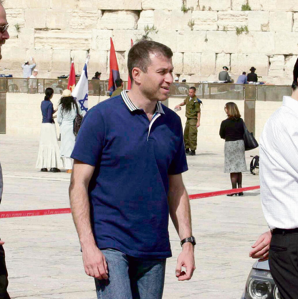 Роман Абрамович у Стены плача (архивное фото). Фото: "Едиот ахронот"