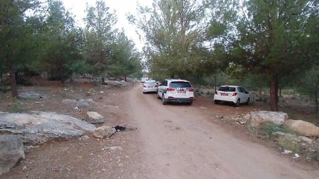 Место преступления. Фото: пресс-служба полиции (צילום : דוברות המשטרה) Место преступления. Фото: пресс-служба полиции