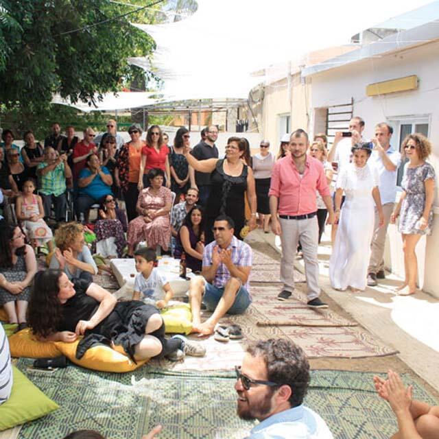  Свадьба на заднем дворе. Фото: семейный альбом