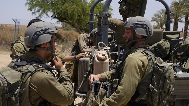 На границе. Фото: Ави Роках