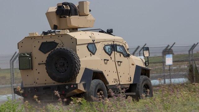 Бронеавтомобиль SandCat M-LPV. Фото: Ронен Топельберг (צילום: רונן טופלברג) Бронеавтомобиль SandCat M-LPV. Фото: Ронен Топельберг