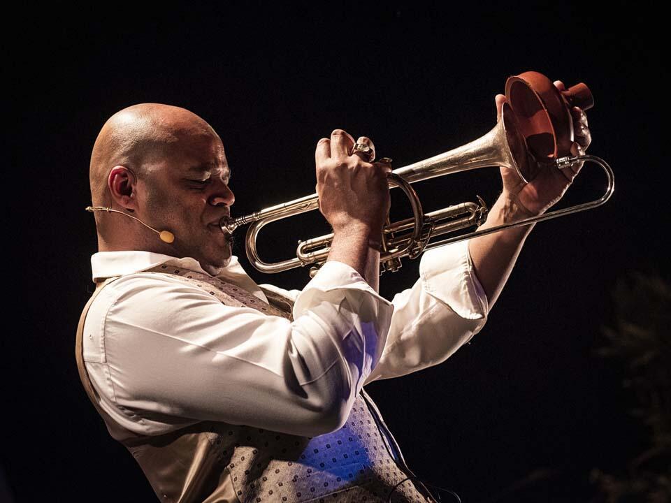 Трубач Michael Varekamp из группы Dutch Swing College Band. Фото: Piet Gispen (Фото: Piet Gispen WIDE & SMALL) Трубач Michael Varekamp из группы Dutch Swing College Band. Фото: Piet Gispen