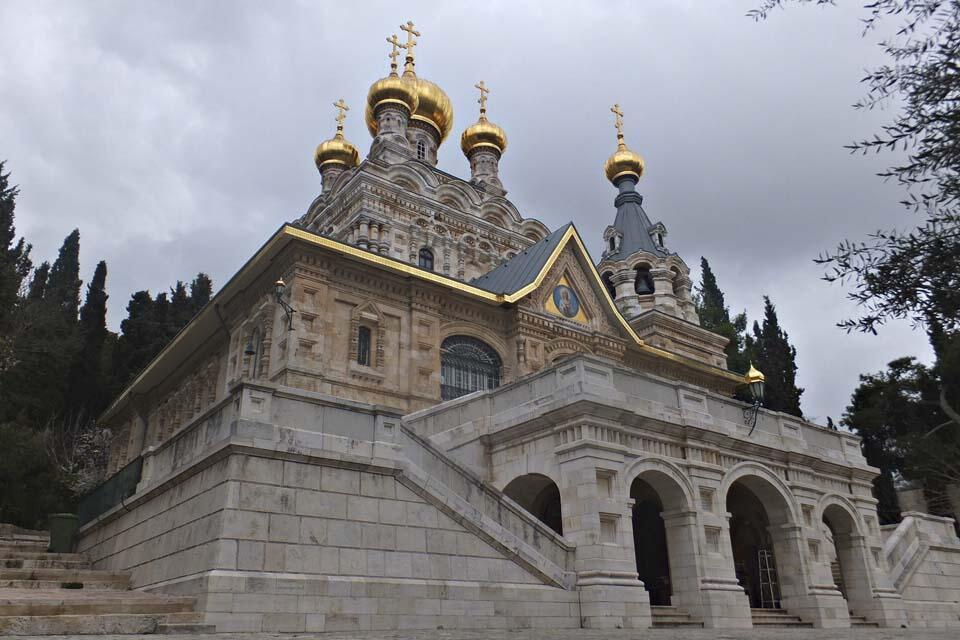 Церковь Марии Магдалины на Масличной горе в Иерусалиме. Фото: Леон Левитас