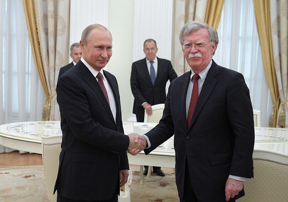 John Bolton meets with Vladimir Putin in 2018