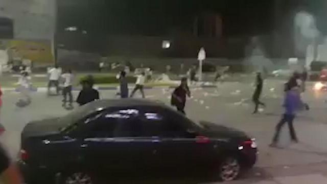 Стрельба по демонстрантам