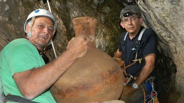 Д-р Инон Шабтиэль и д-р Дани Сион. Фото: Омри Гестер