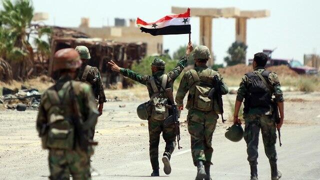 Сирийская армия в районе Даръа. Фото: EPA