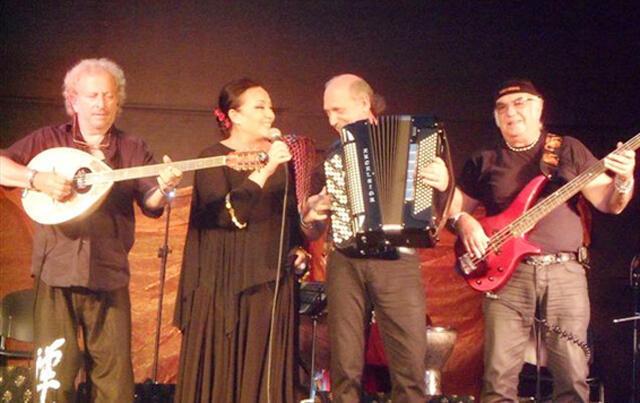 Участники представления. Фото: пресс-служба фестиваля nullnull Участники представления. Фото: пресс-служба фестиваля