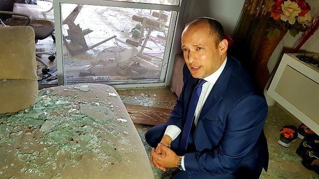 Minister Bennett in Sderot (צילום: רועי עידן) Minister Bennett in Sderot