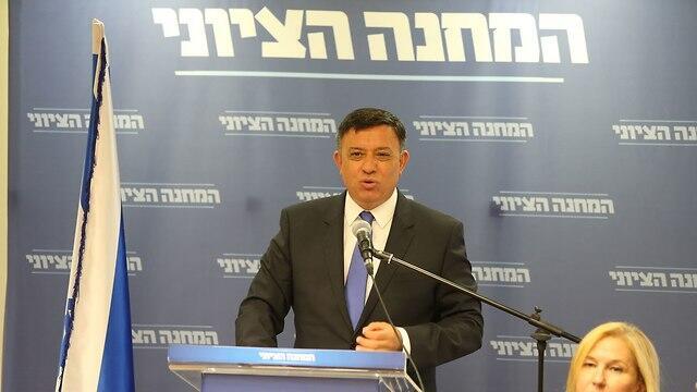 Ави Габай. Фото: Амит Шааби (צילום: עמית שאבי) Ави Габай. Фото: Амит Шааби