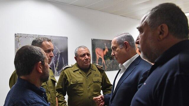 R-L: Defense Minister Lieberman, PM Netanyahu and IDF Chief of Staff Eisenkot