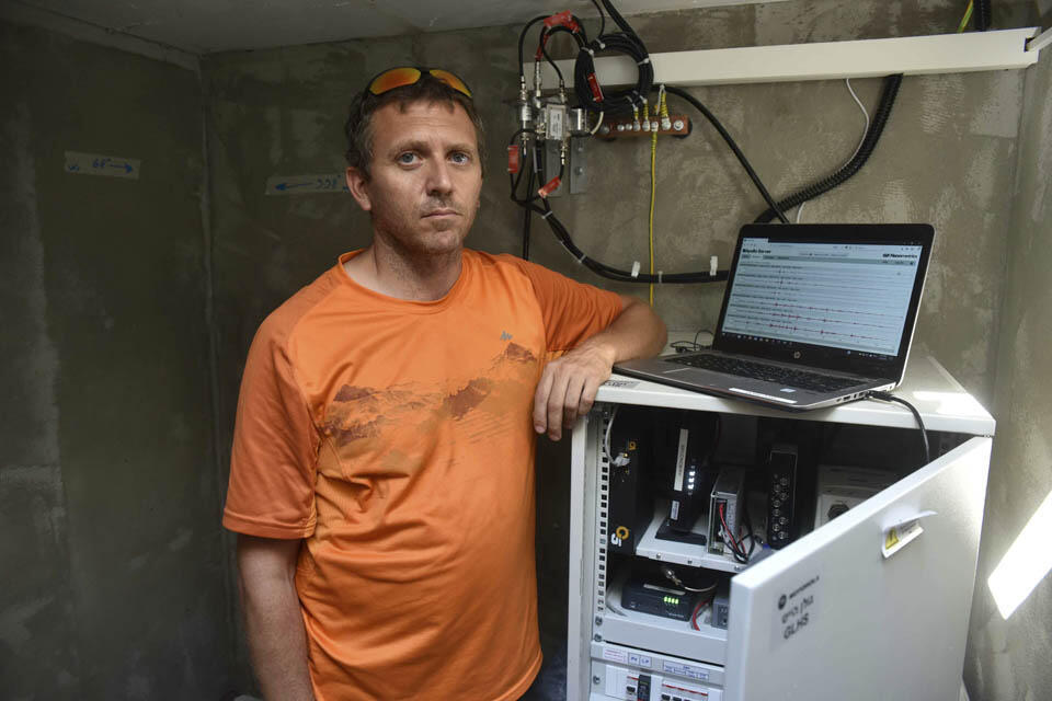 Доктор Итай Курзон. Фото: Шарон Цур (Фото: Шарон Цур) Доктор Итай Курзон. Фото: Шарон Цур