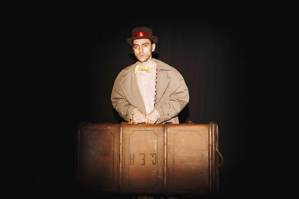 Ариэль Крижопольский в роли Ганса Шнира. Фото: Олеся Суворых