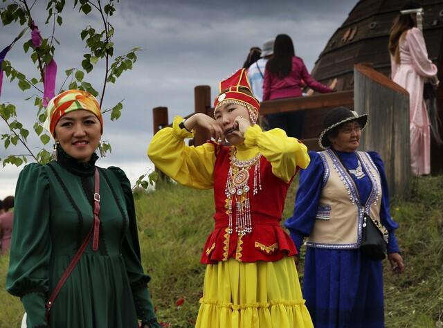 Ысыах. Фото: Макс Лурье (Фото: Макс Лурье) Ысыах. Фото: Макс Лурье